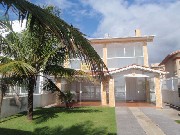 Casa de frente para mar com 5 quartos